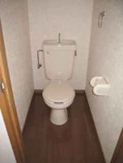 ウィンザーパレス　Ａ　201号